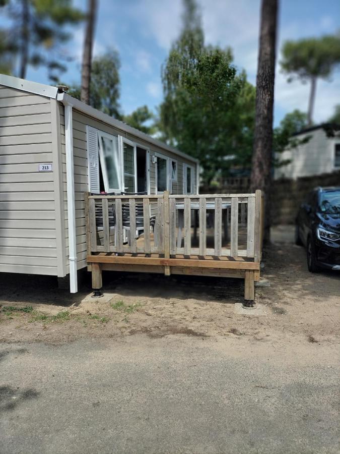 Mobil 6 A 8 Personnes Le Bois Dormant Camping